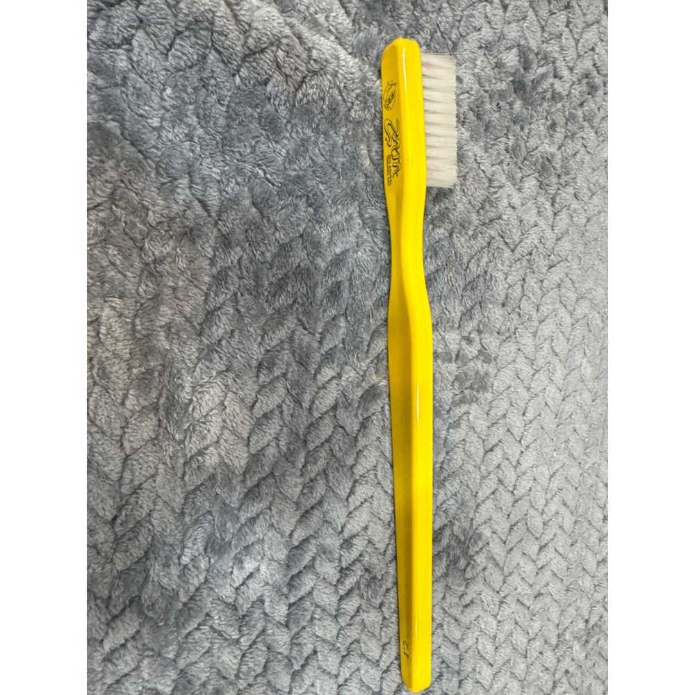 ZATA Zoo Animal Teaching Aids‎ Oversized Novelty Toothbrush Yellow 11 Inch Prop
